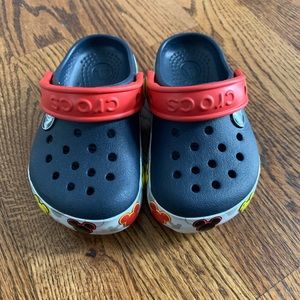 LIGHT UP Mickey crocs!!